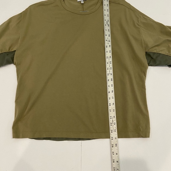 Clu pleated back t shirt. NWT. Small. Oversized - Picture 5 of 10